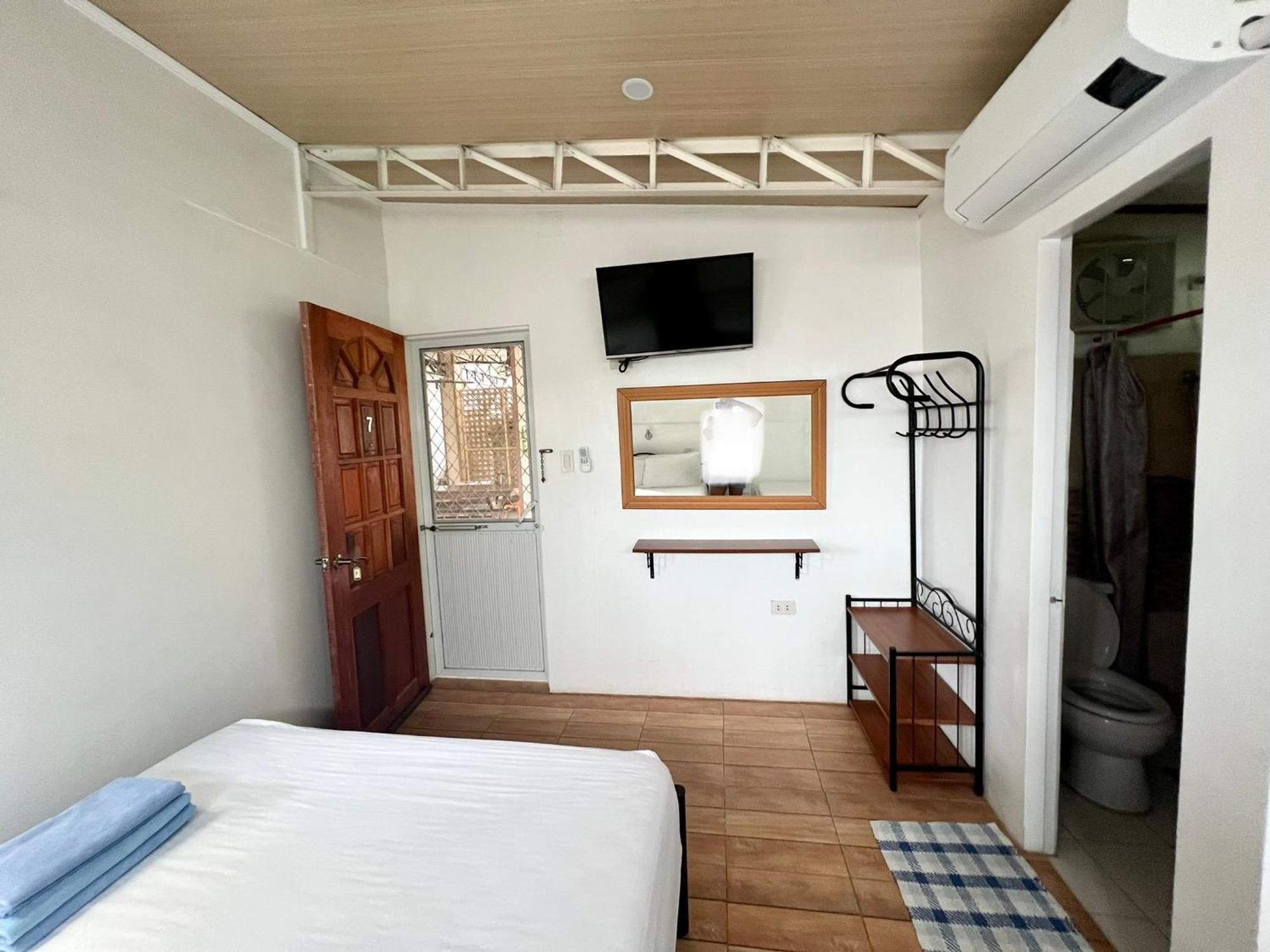 Balai Tinay Guesthouse Legazpi Habitación foto